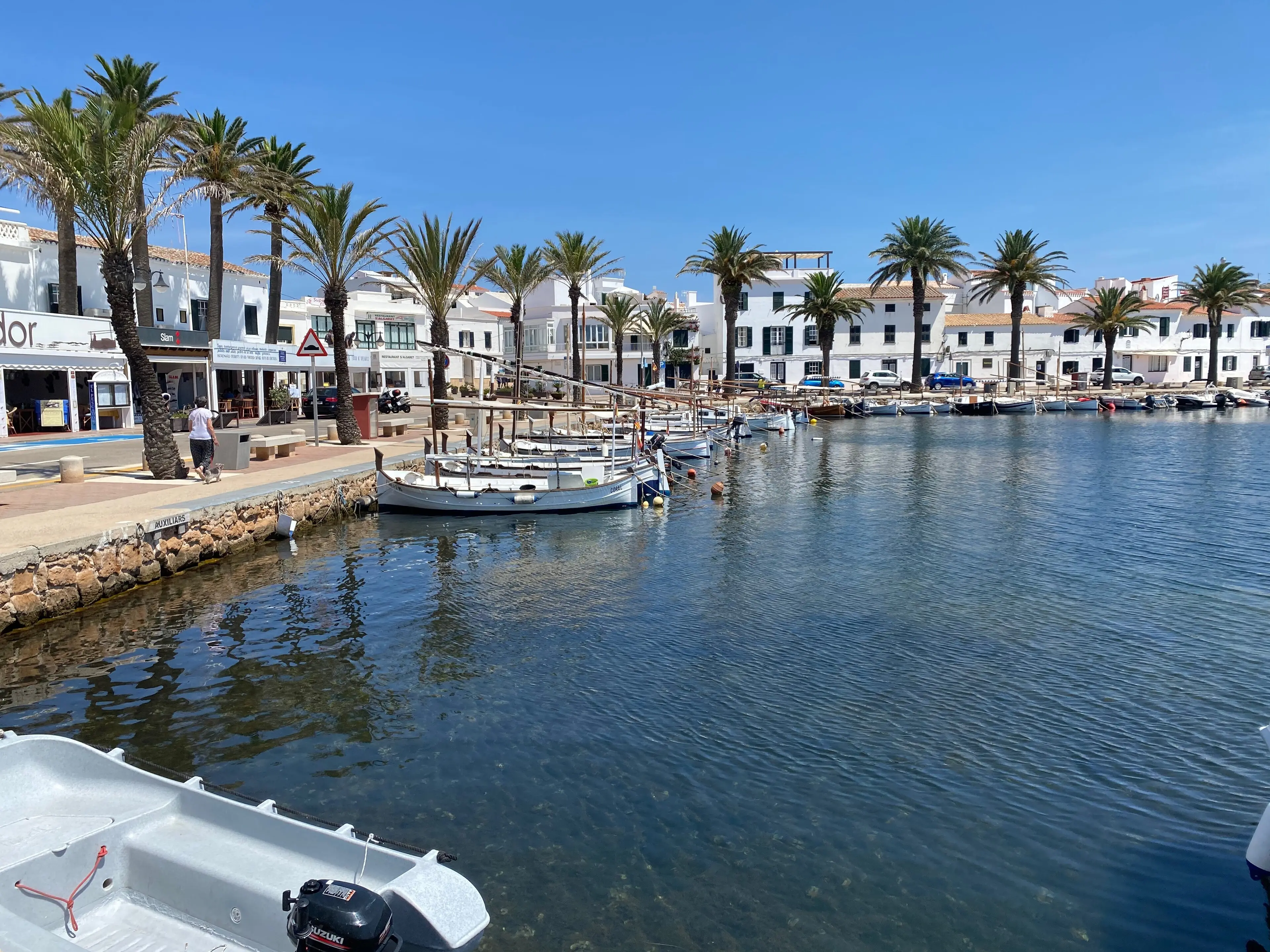 Puerto de Fornells desde Hotel S'Algaret